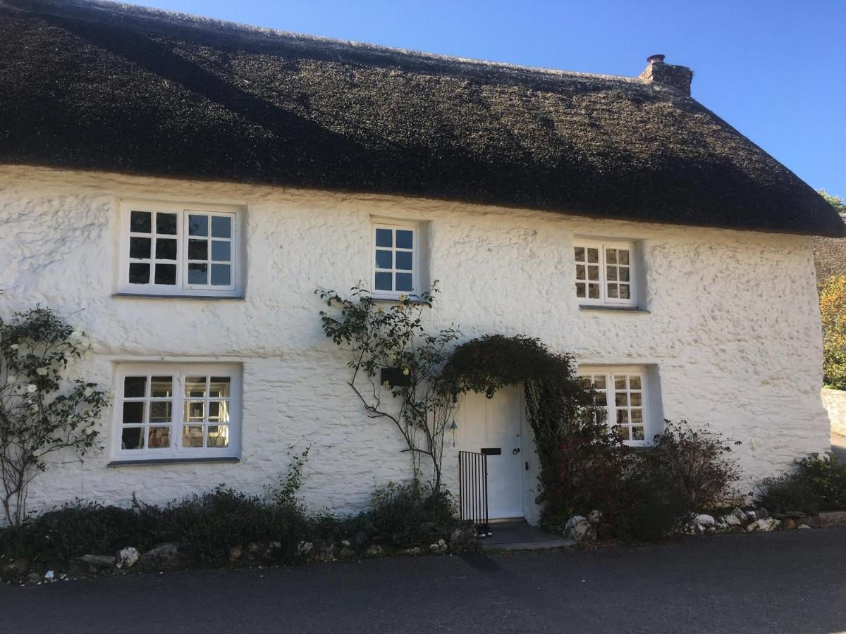The Thatched Cottage Truro Esterno foto